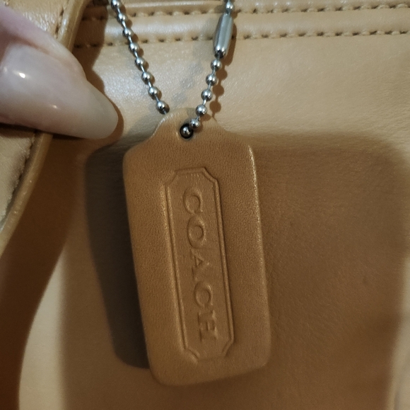 Coach Vintage  Hampton Legacy Leather  Backpack EUC - Picture 3 of 16